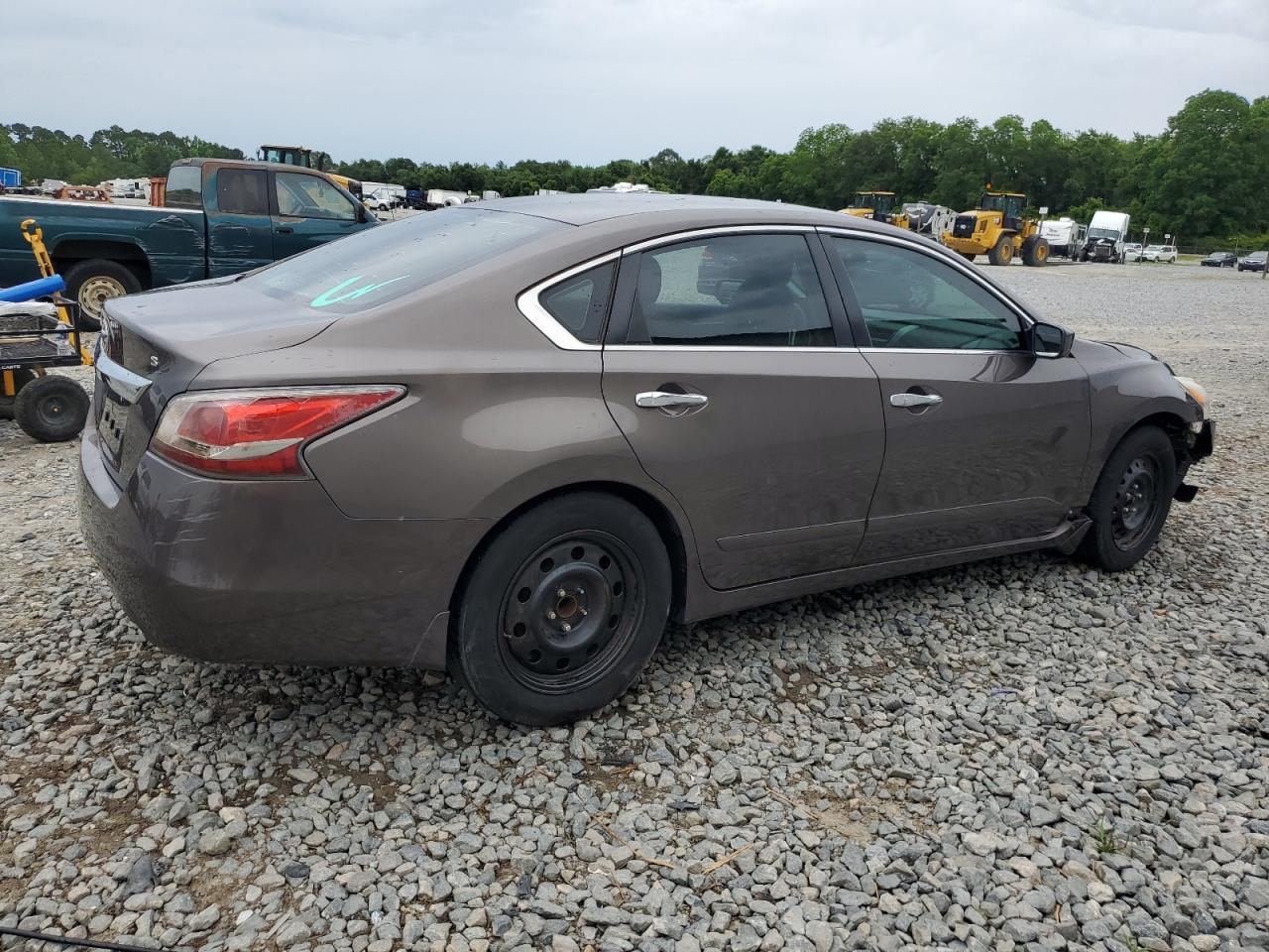 2015 Nissan Altima 2.5 - Image 3