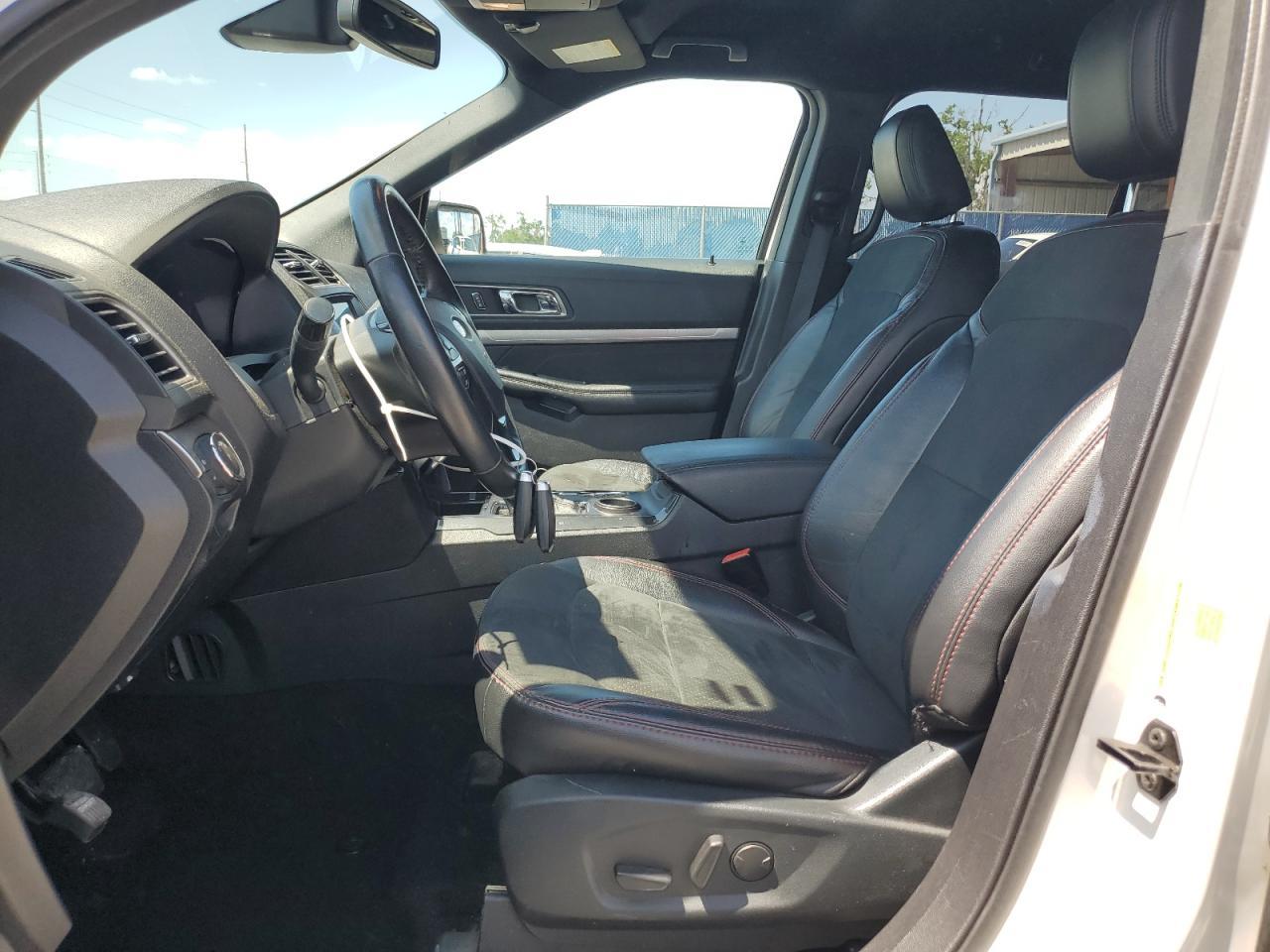 2019 Ford Explorer Xlt - Image 7