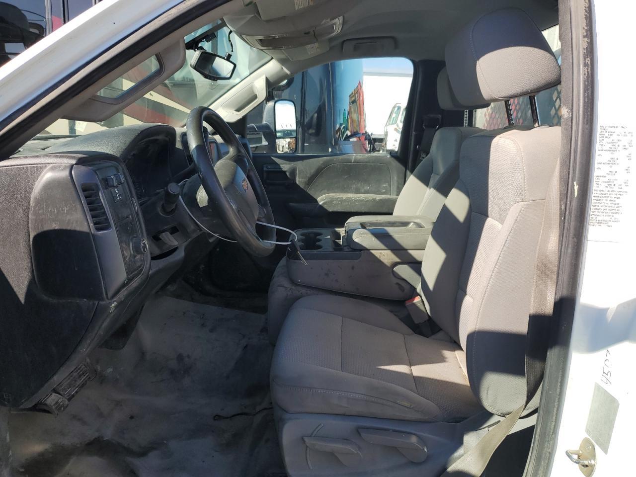 2015 Chevrolet Silverado C3500 - Фото 7