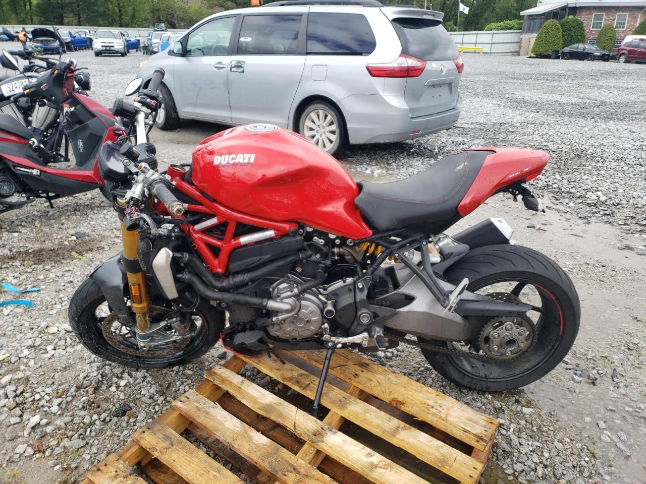 2018 Ducati Monster 1200 - Фото 3