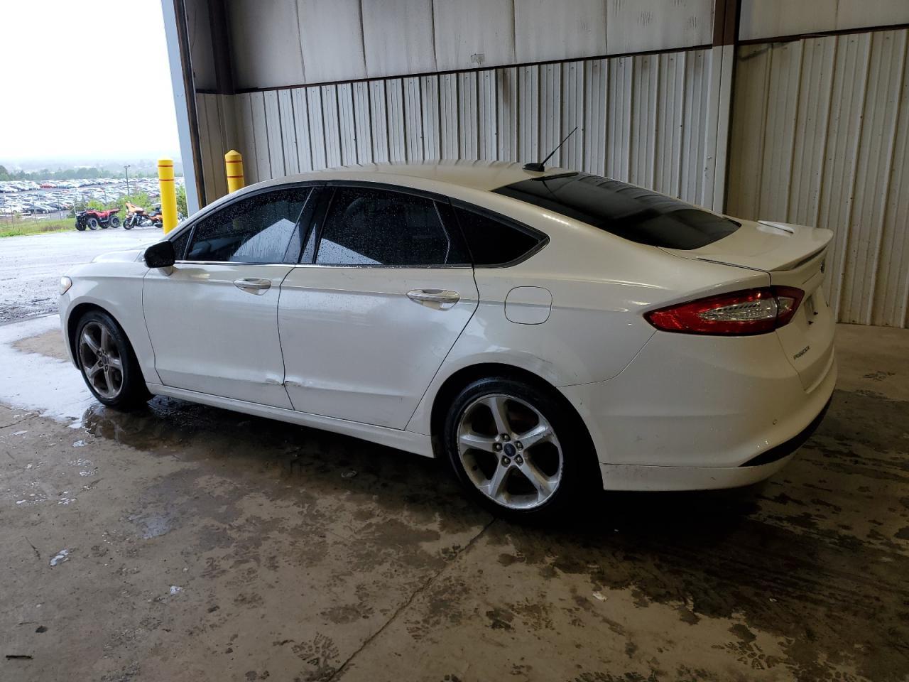 2016 Ford Fusion Se - Фото 2