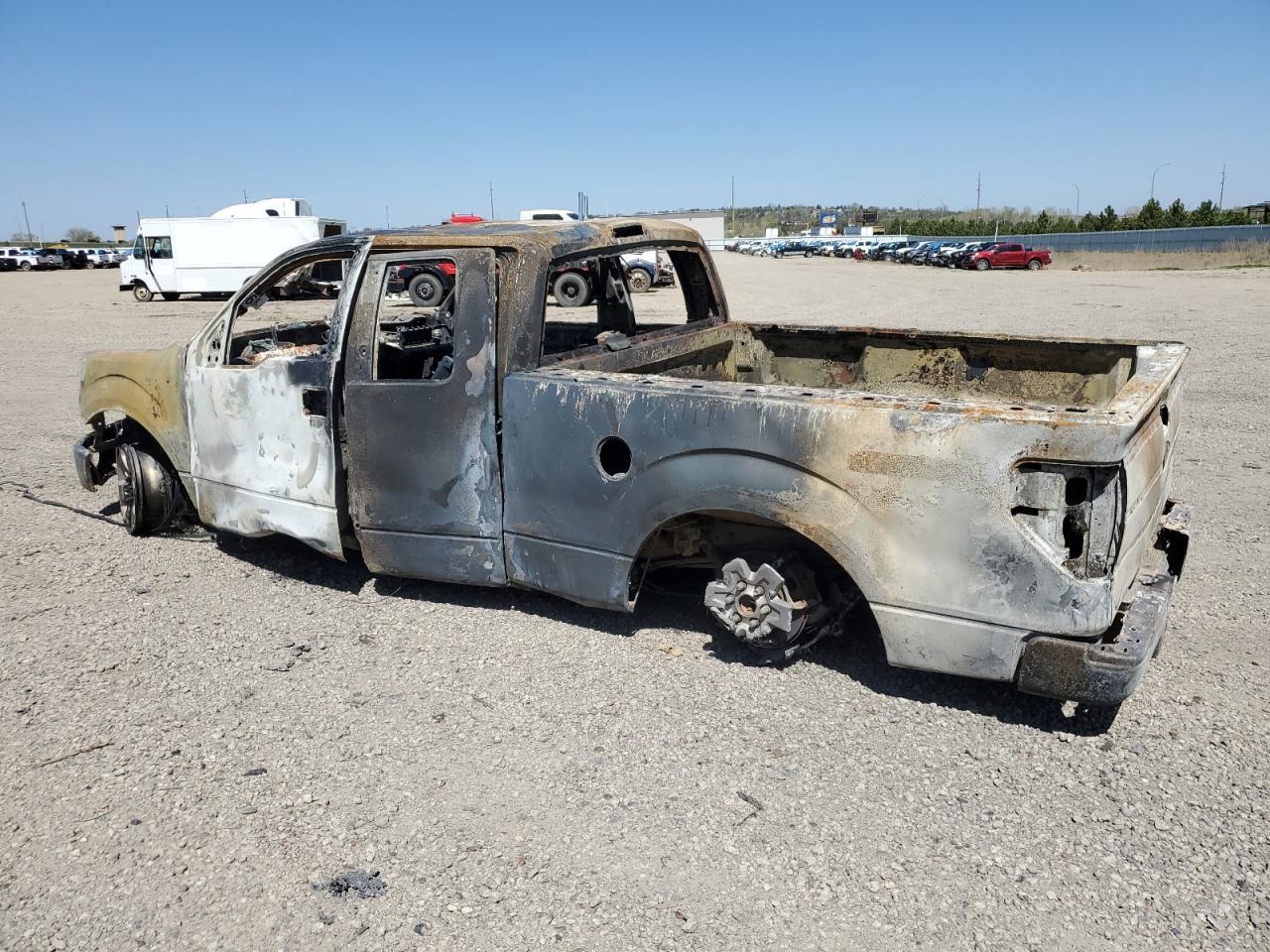 2013 Ford F150 Super Cab - Image 2