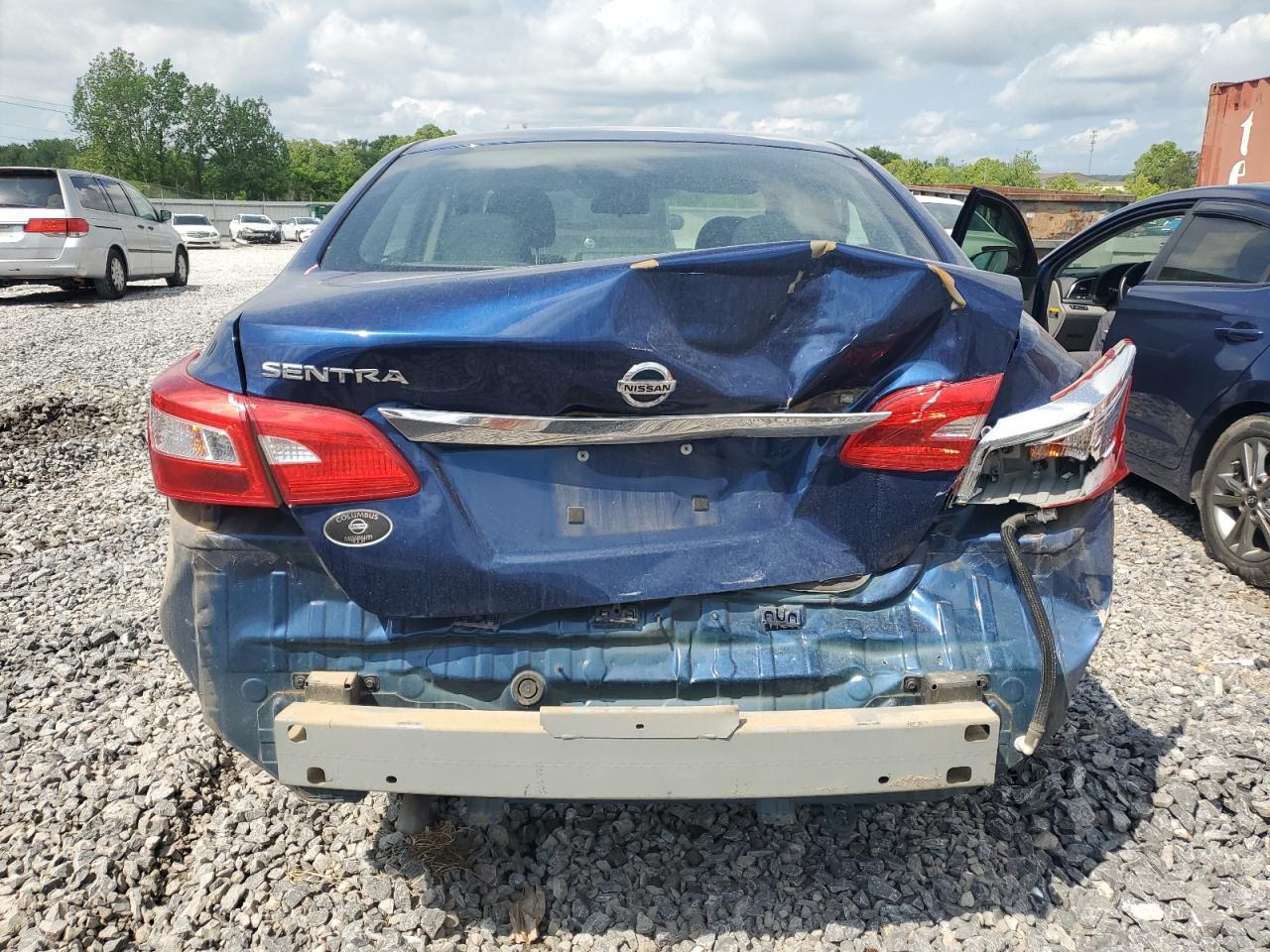 2019 Nissan Sentra S - Фото 6