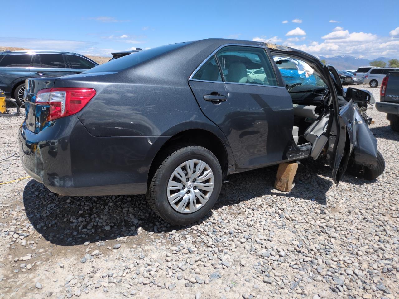 2012 Toyota Camry Hybrid - Фото 3