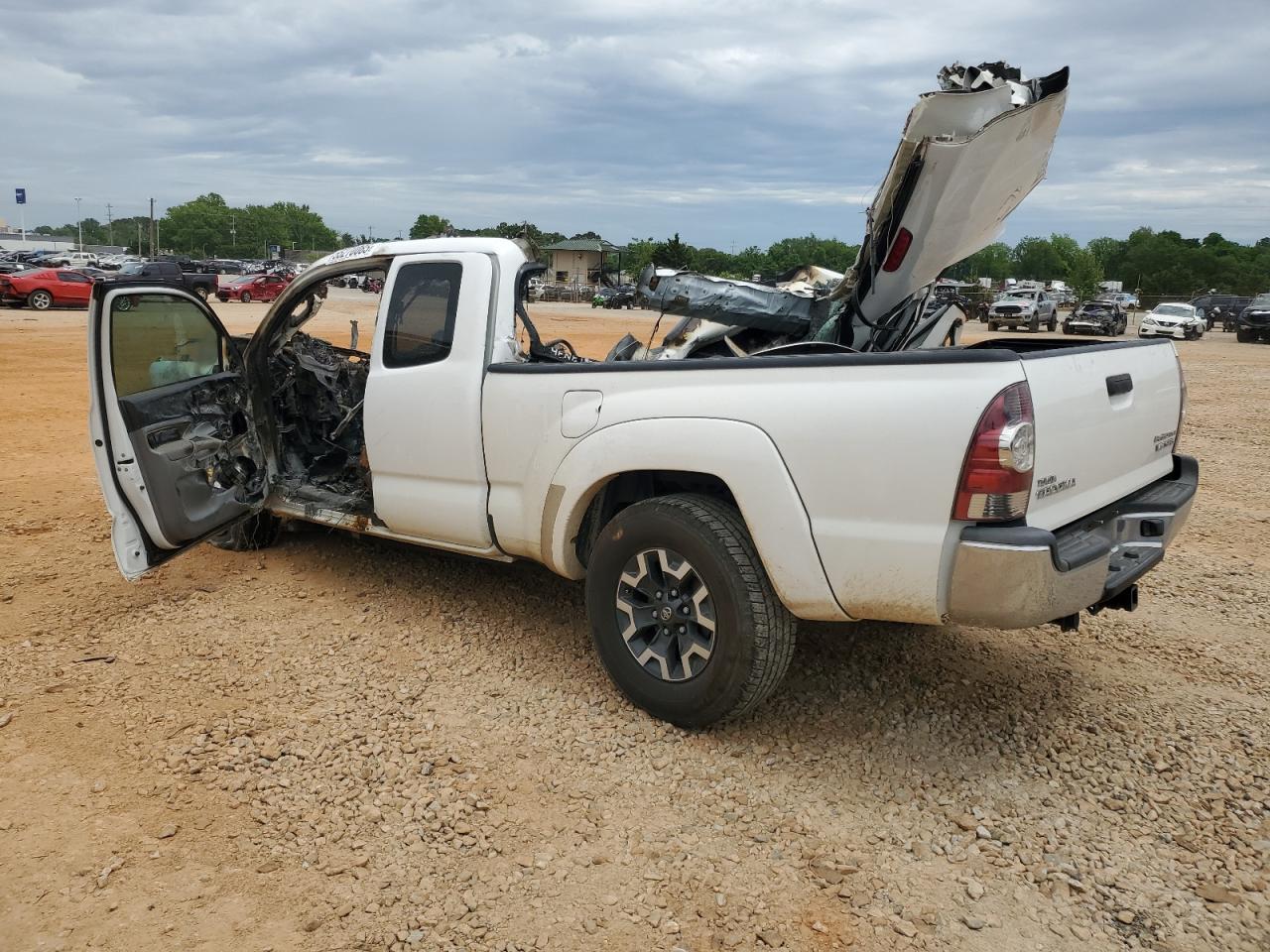 2013 Toyota Tacoma Prerunner Access Cab - Фото 2