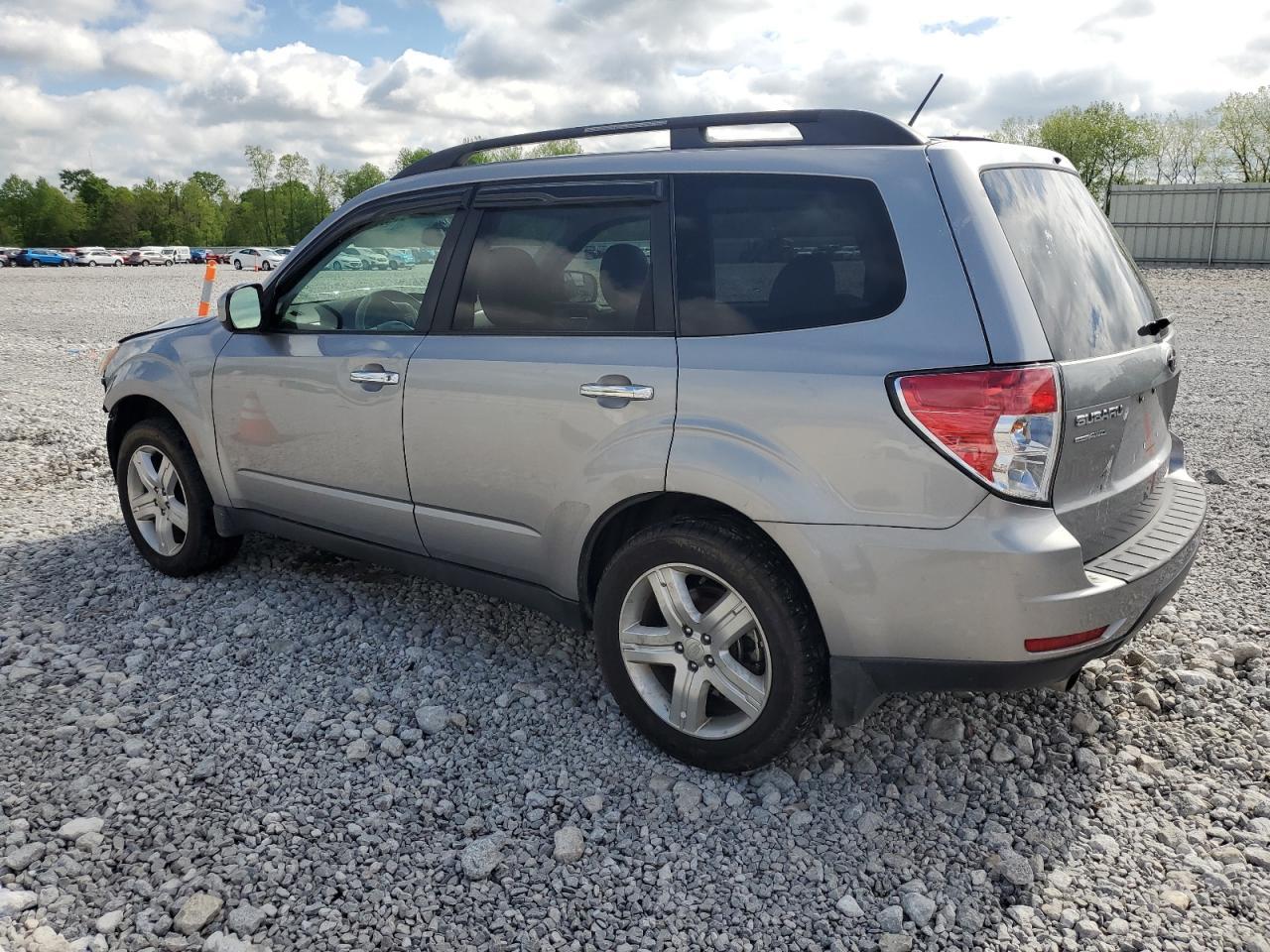 2010 Subaru Forester 2.5X Limited - Image 2