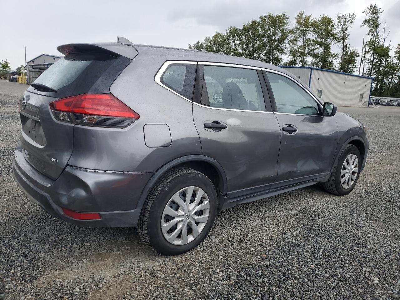 2017 Nissan Rogue S - Image 3
