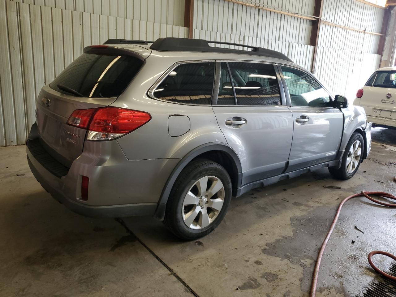 2011 Subaru Outback 2.5I Premium - Фото 3