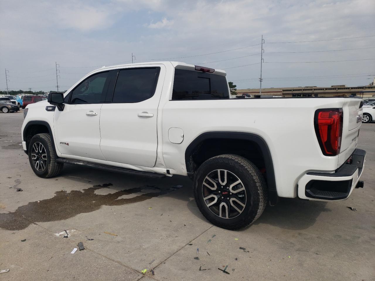 2024 GMC Sierra K1500 At4 - Фото 2