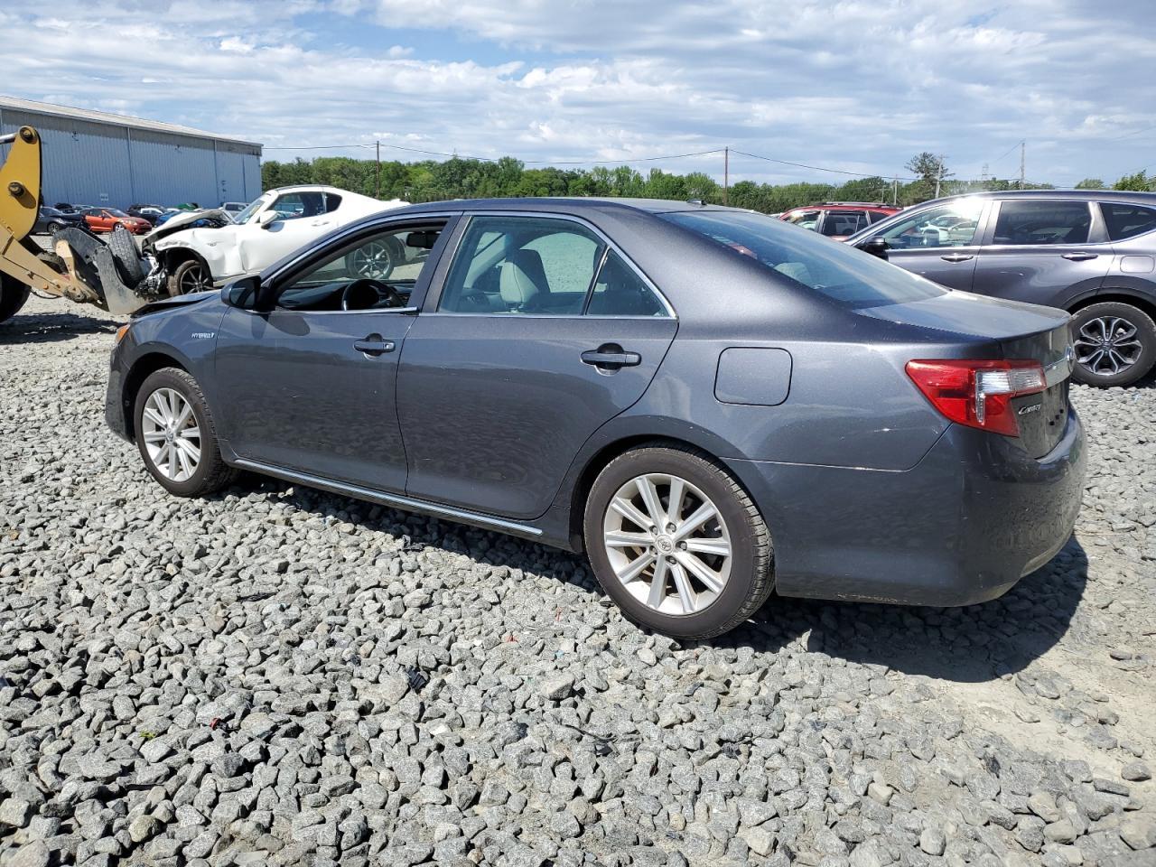 2012 Toyota Camry Hybrid - Фото 2