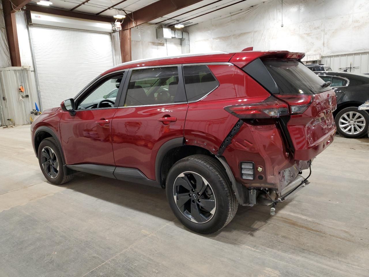 2024 Nissan Rogue Sv - Фото 2
