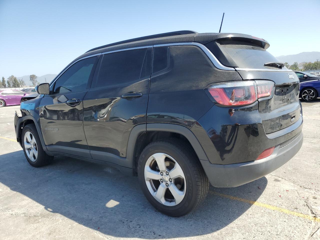 2019 Jeep Compass Latitude - Фото 2