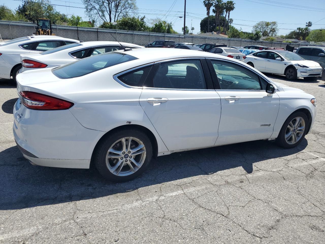 2018 Ford Fusion Se Hybrid - Image 3