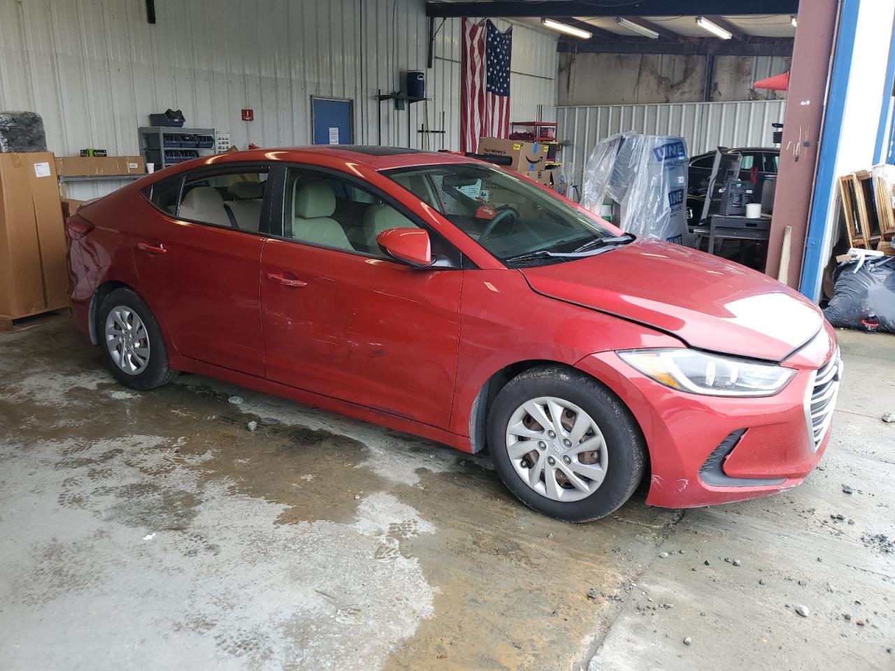 2017 Hyundai Elantra Se - Image 4