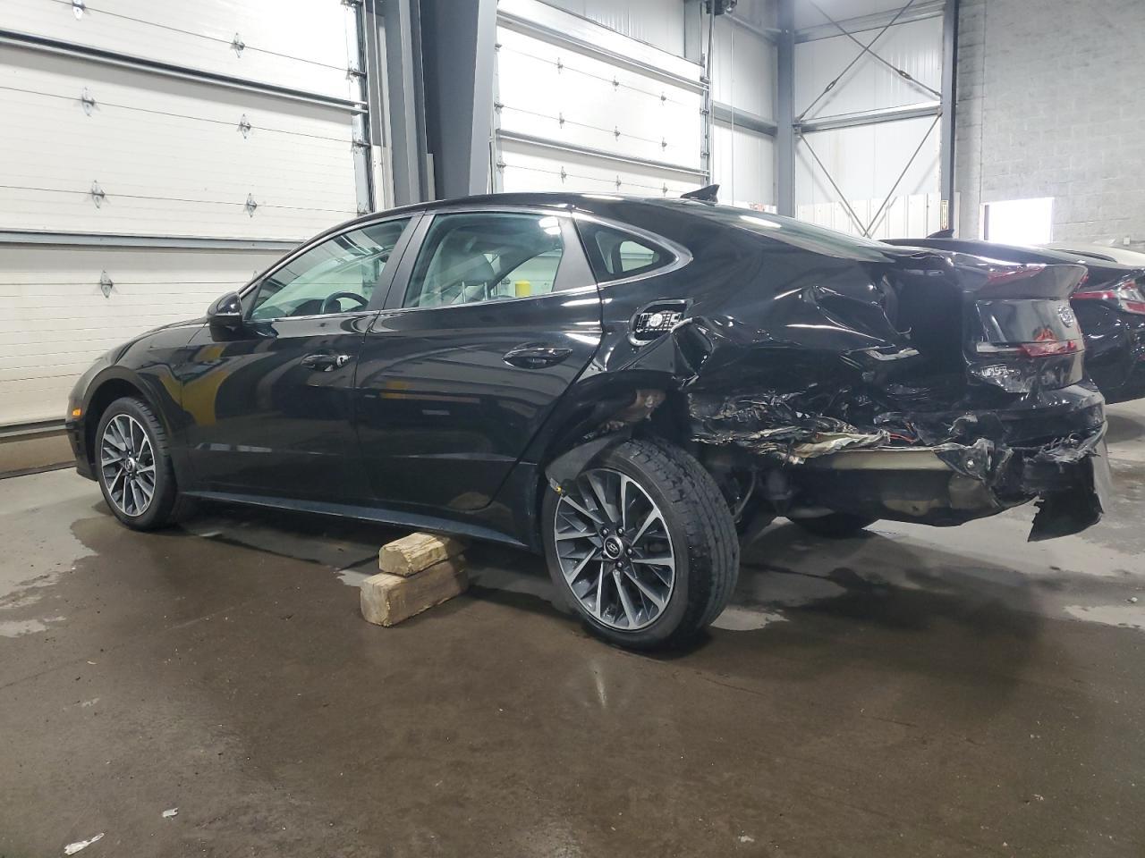 2022 Hyundai Sonata Limited - Image 2