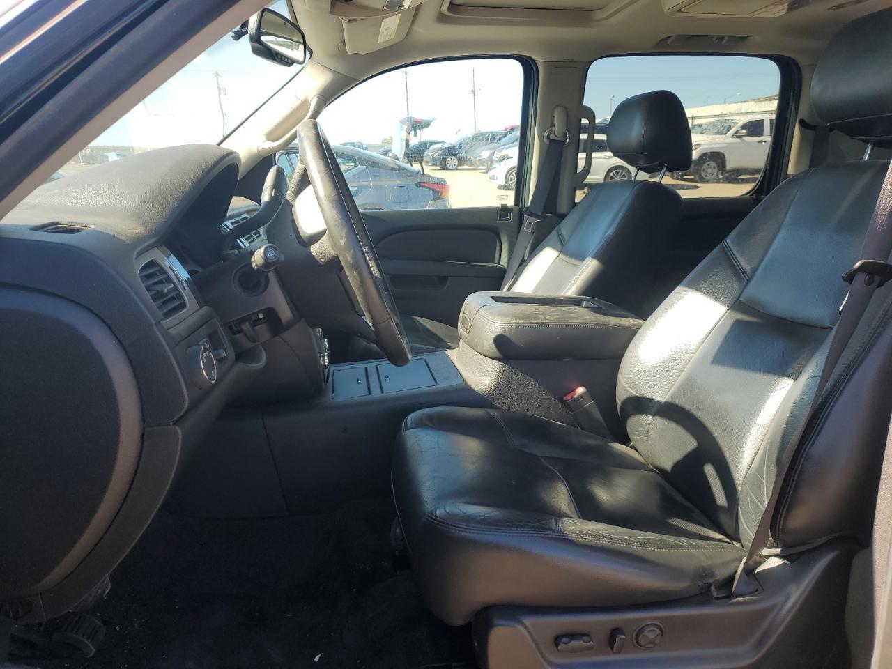 2012 Chevrolet Suburban C1500 Ltz - Фото 7