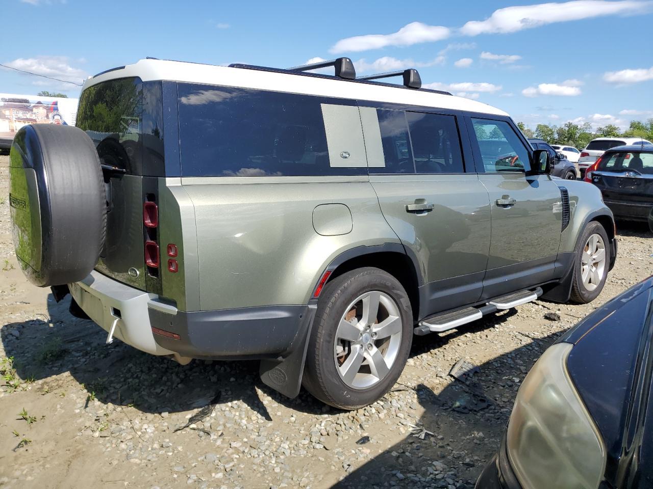 2023 Land Rover Defender 130 S - Фото 3