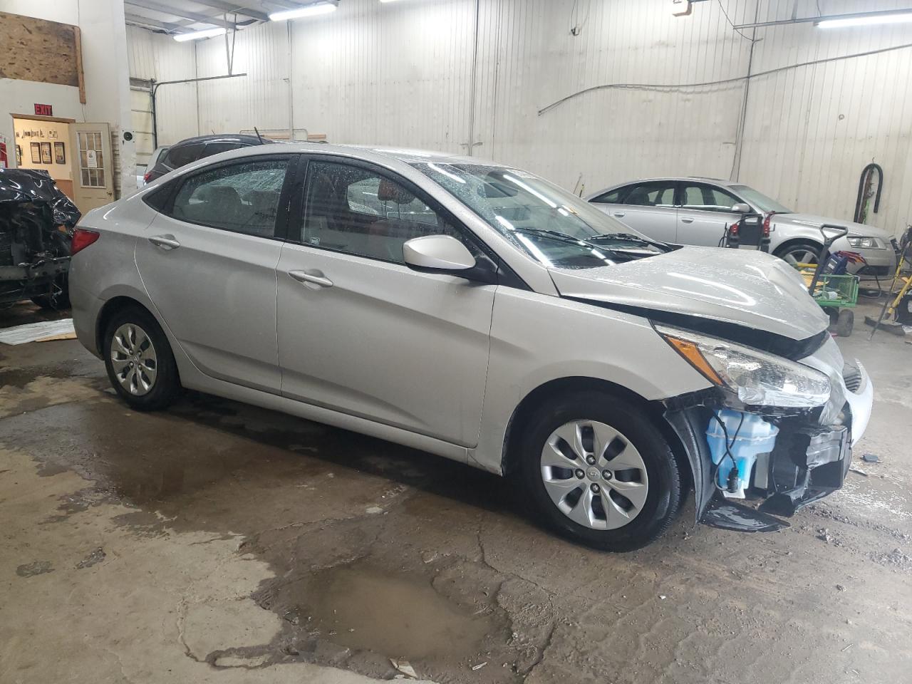 2016 Hyundai Accent Se - Image 4