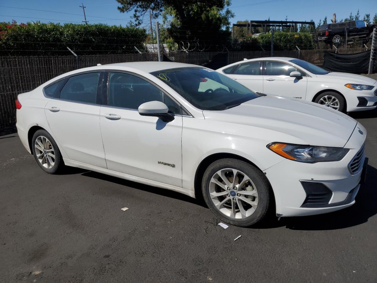 2019 Ford Fusion Se - Image 4