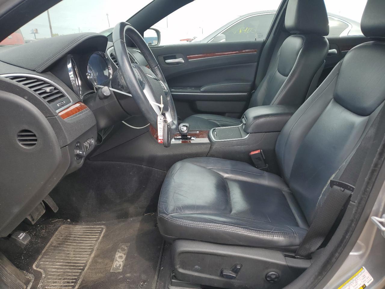 2013 Chrysler 300 - Фото 7