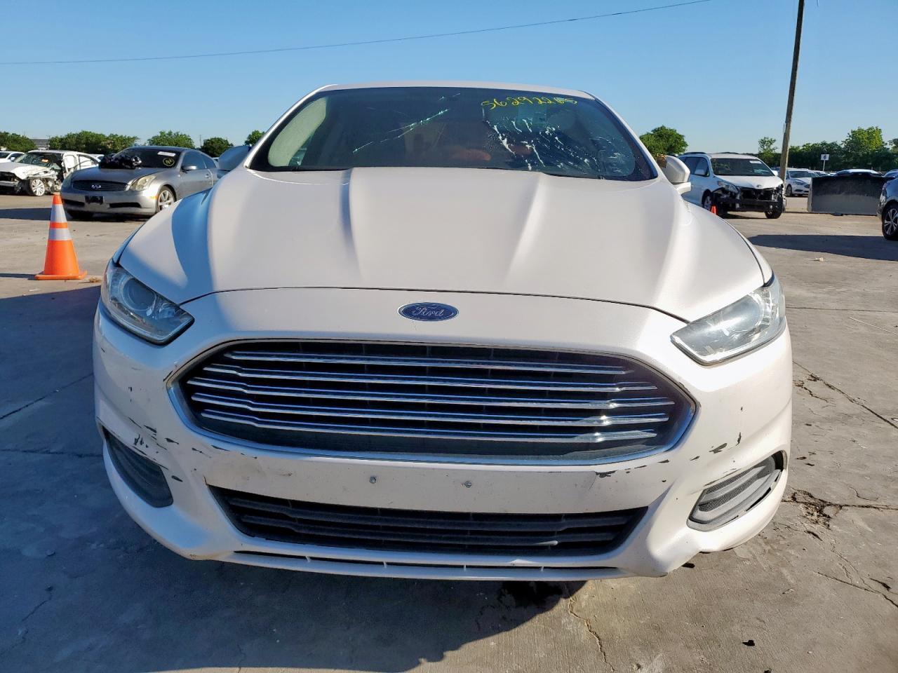 2016 Ford Fusion Se - Image 5