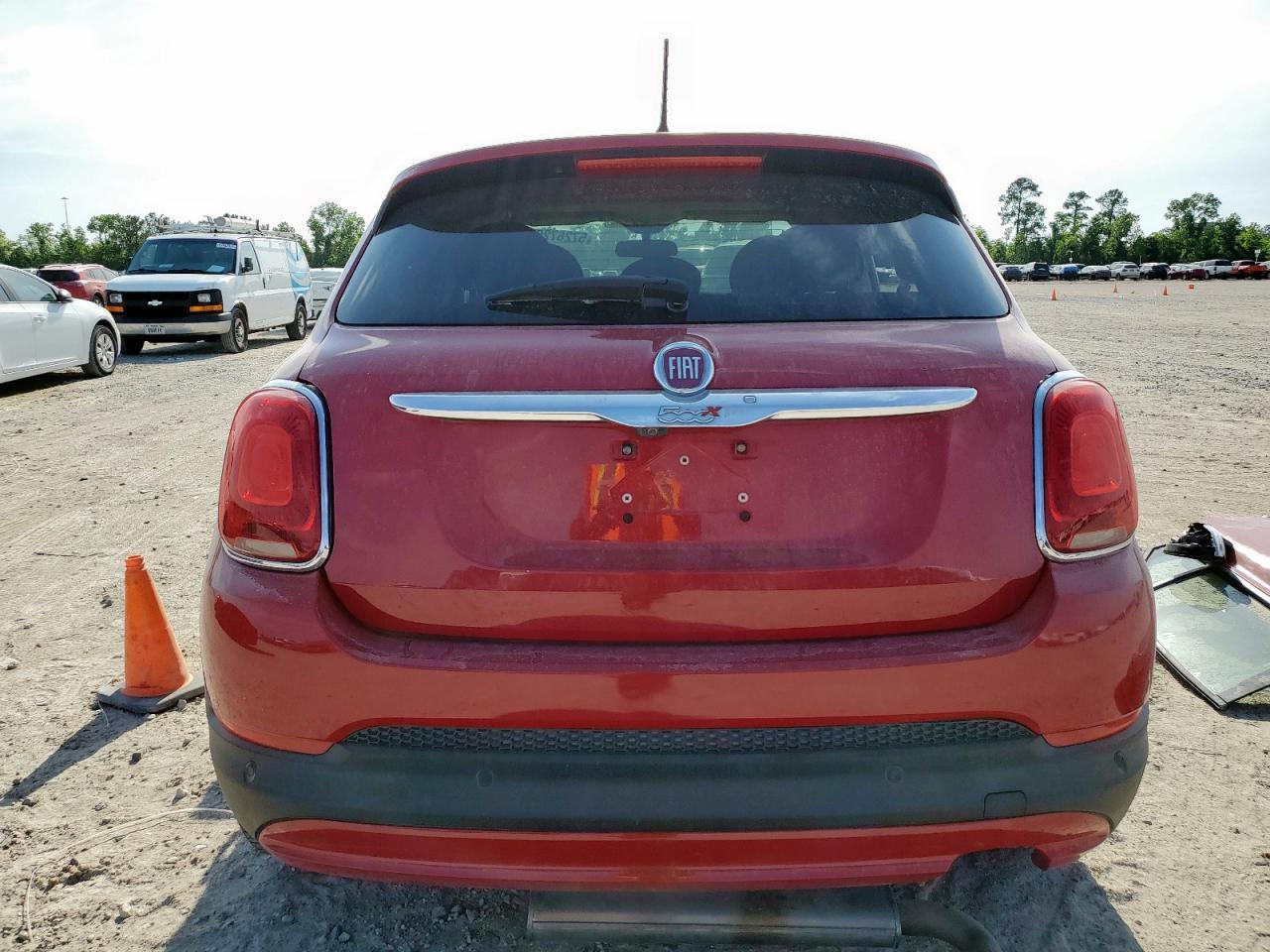 2016 Fiat 500X Easy - Image 6
