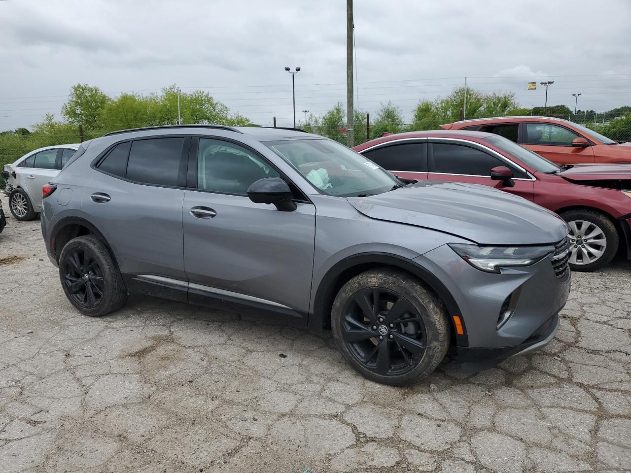 2022 Buick Envision Essence - Фото 4