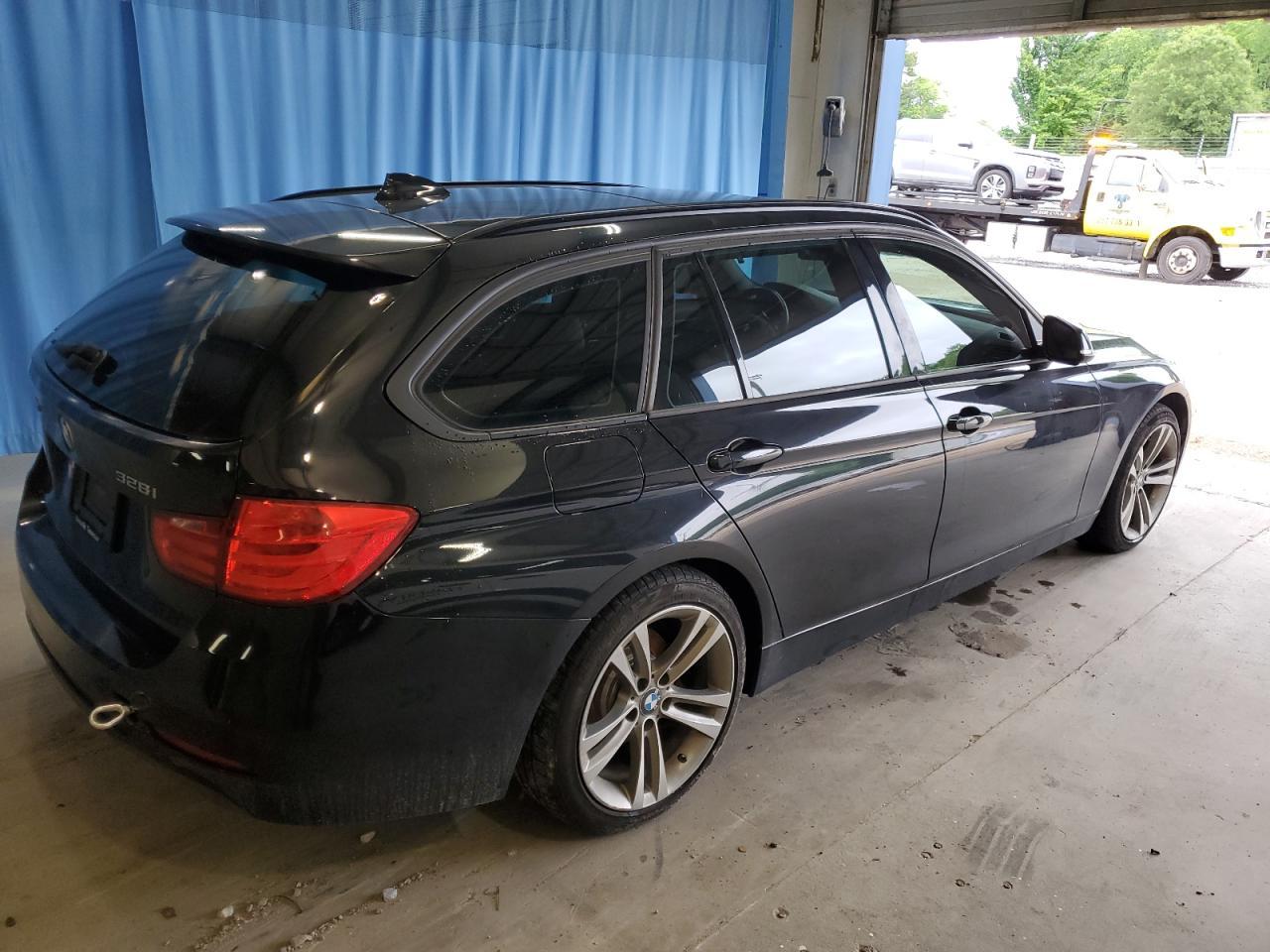2014 BMW 328 Xi - Фото 3