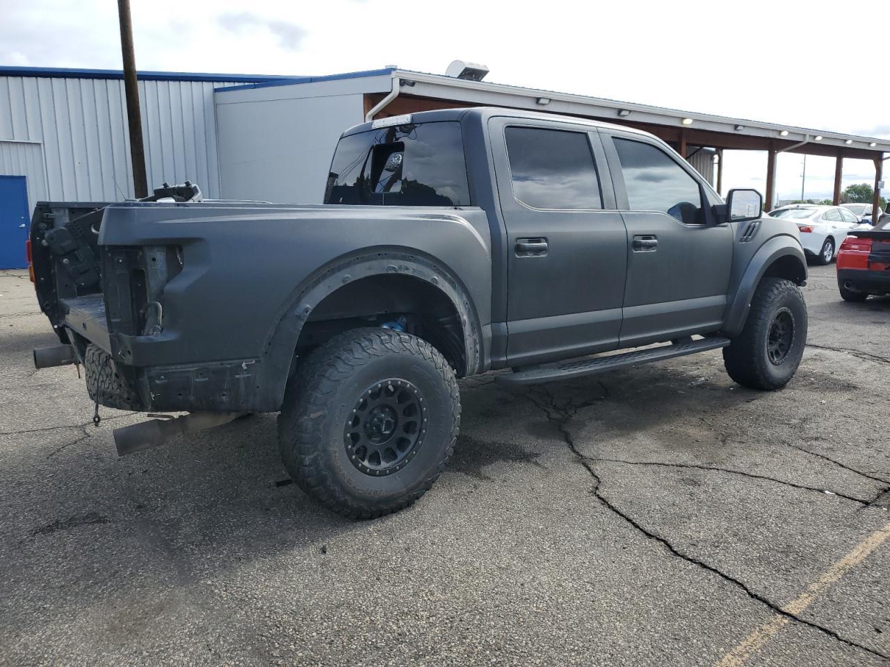 2018 Ford F150 Raptor - Фото 3