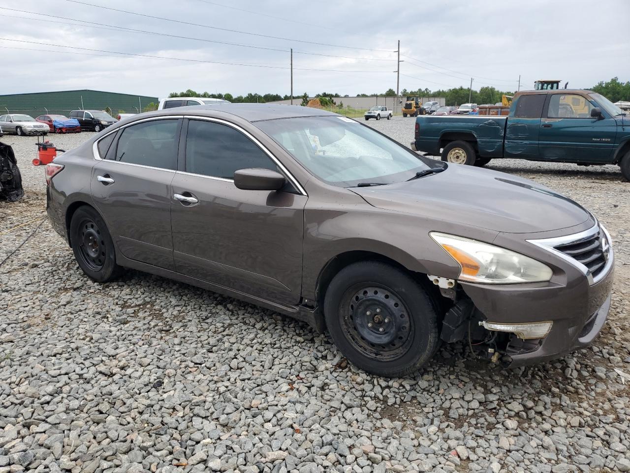 2015 Nissan Altima 2.5 - Image 4