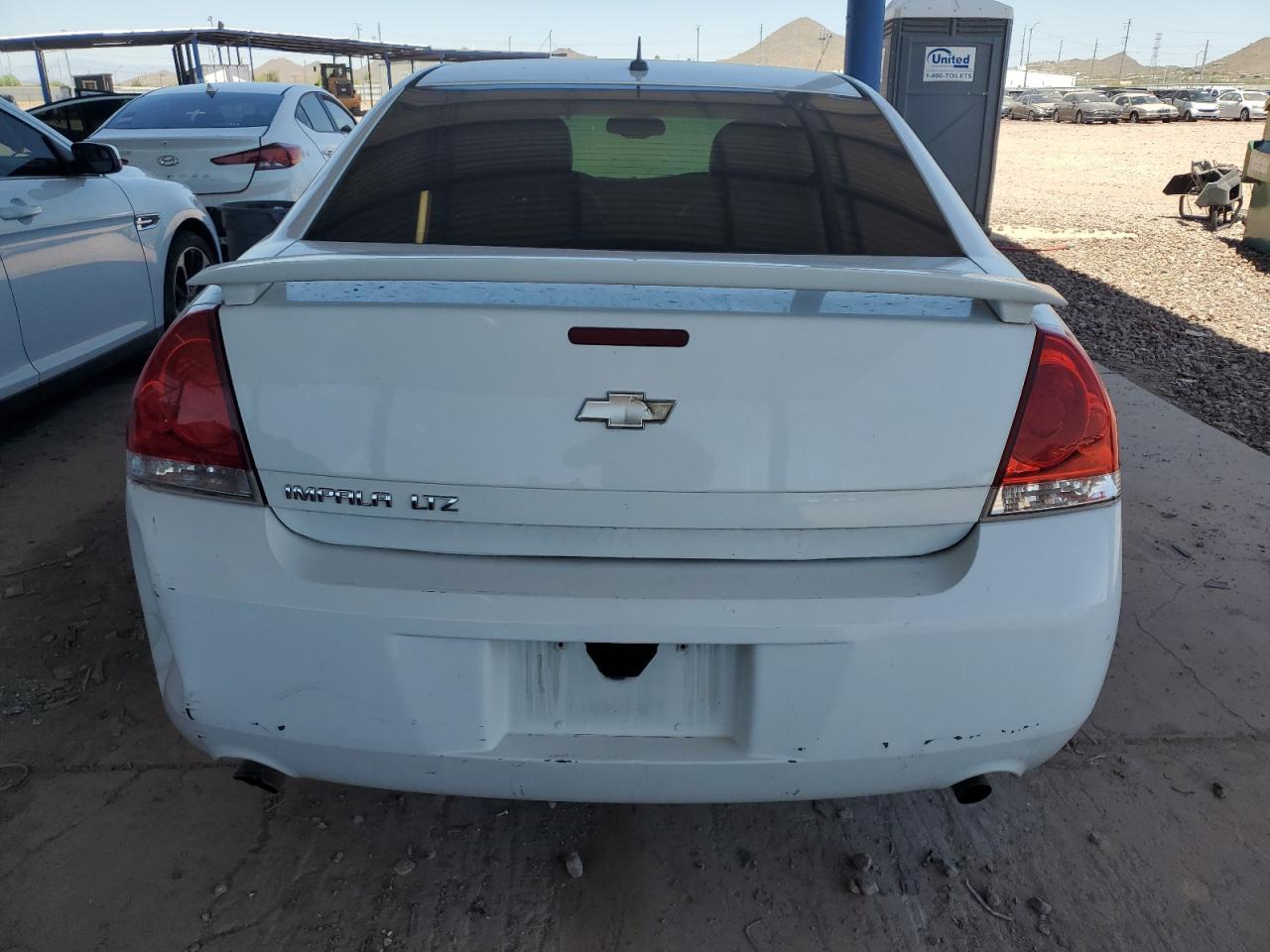 2013 Chevrolet Impala - Фото 6