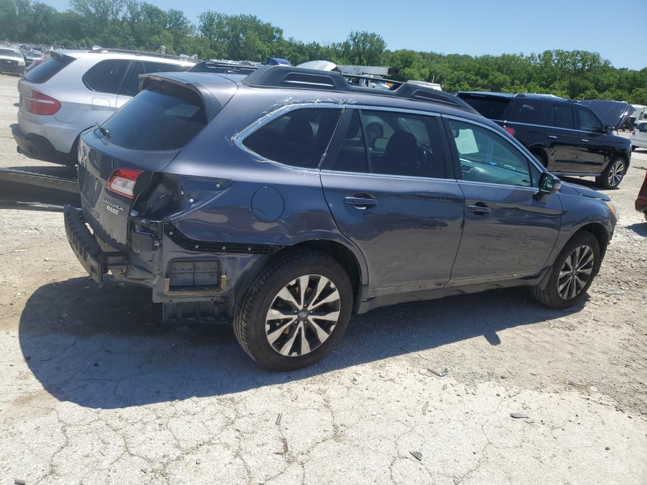 2015 Subaru Outback 2.5I Limited - Image 3