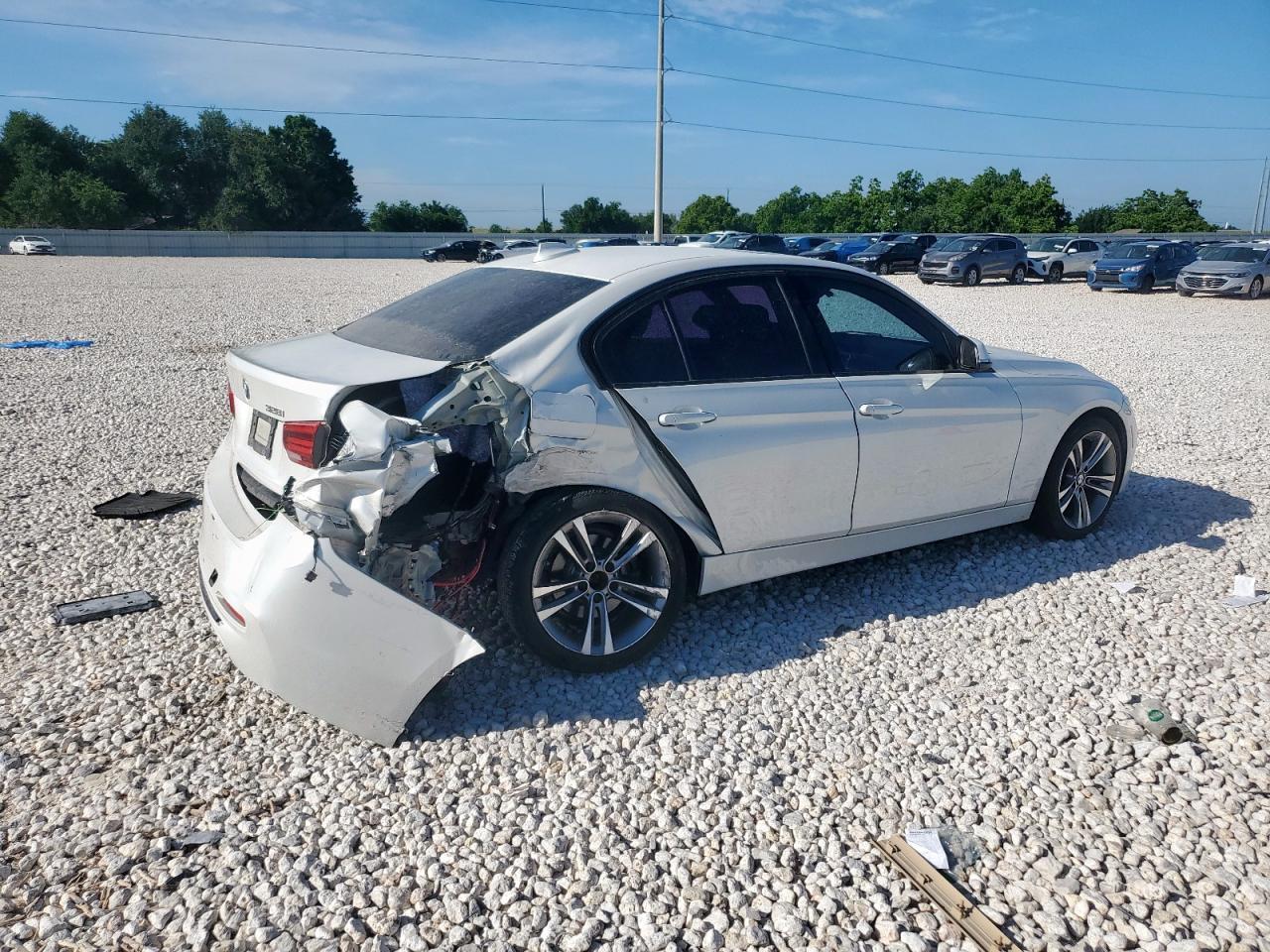 2016 BMW 328 I Sulev - Image 3