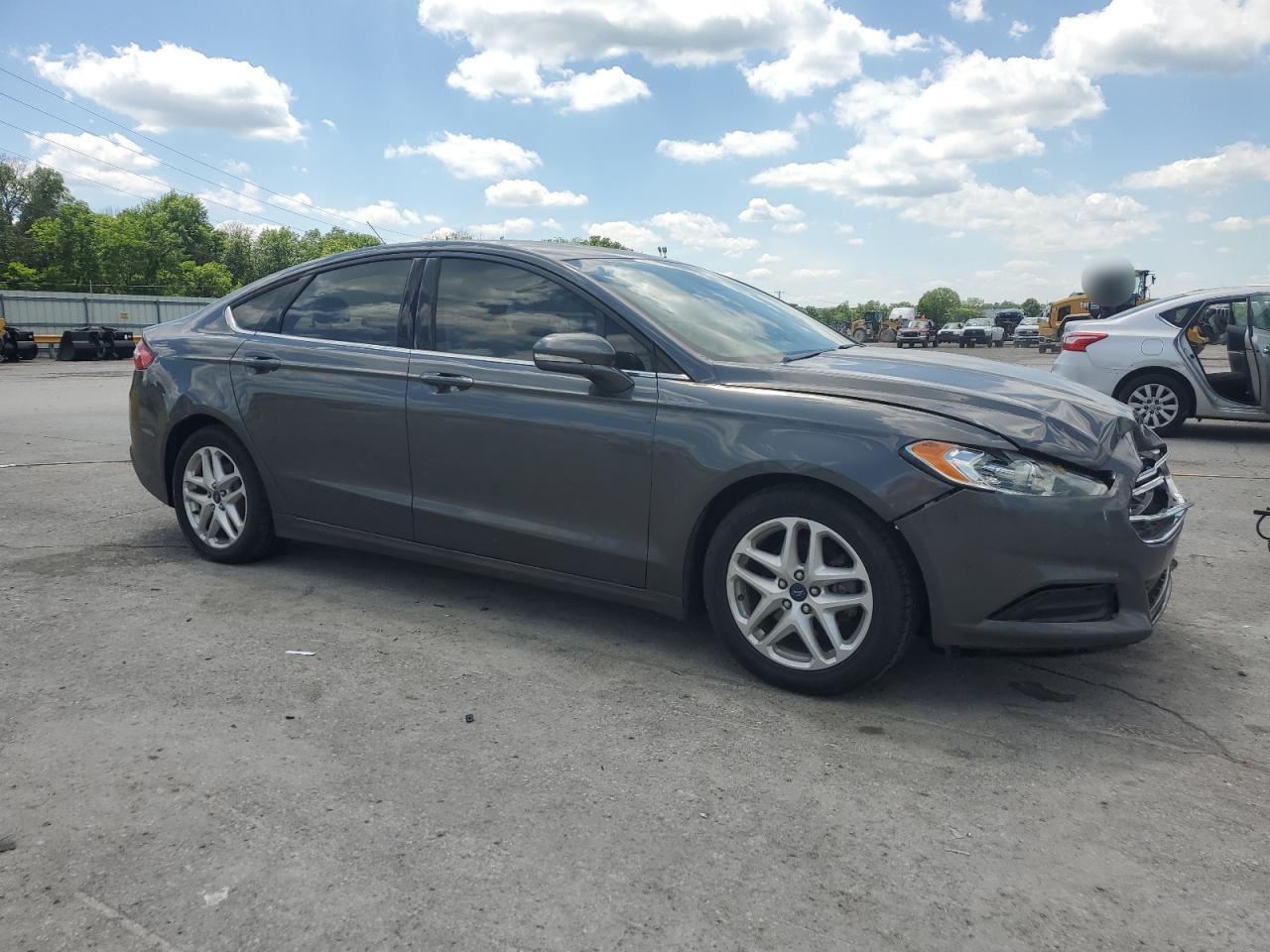 2016 Ford Fusion Se - Фото 4