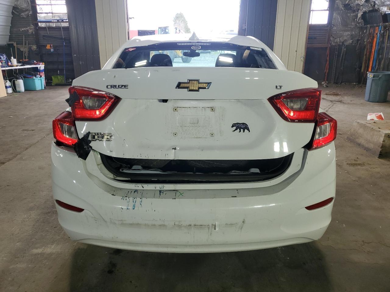 2019 Chevrolet Cruze Lt - Image 6
