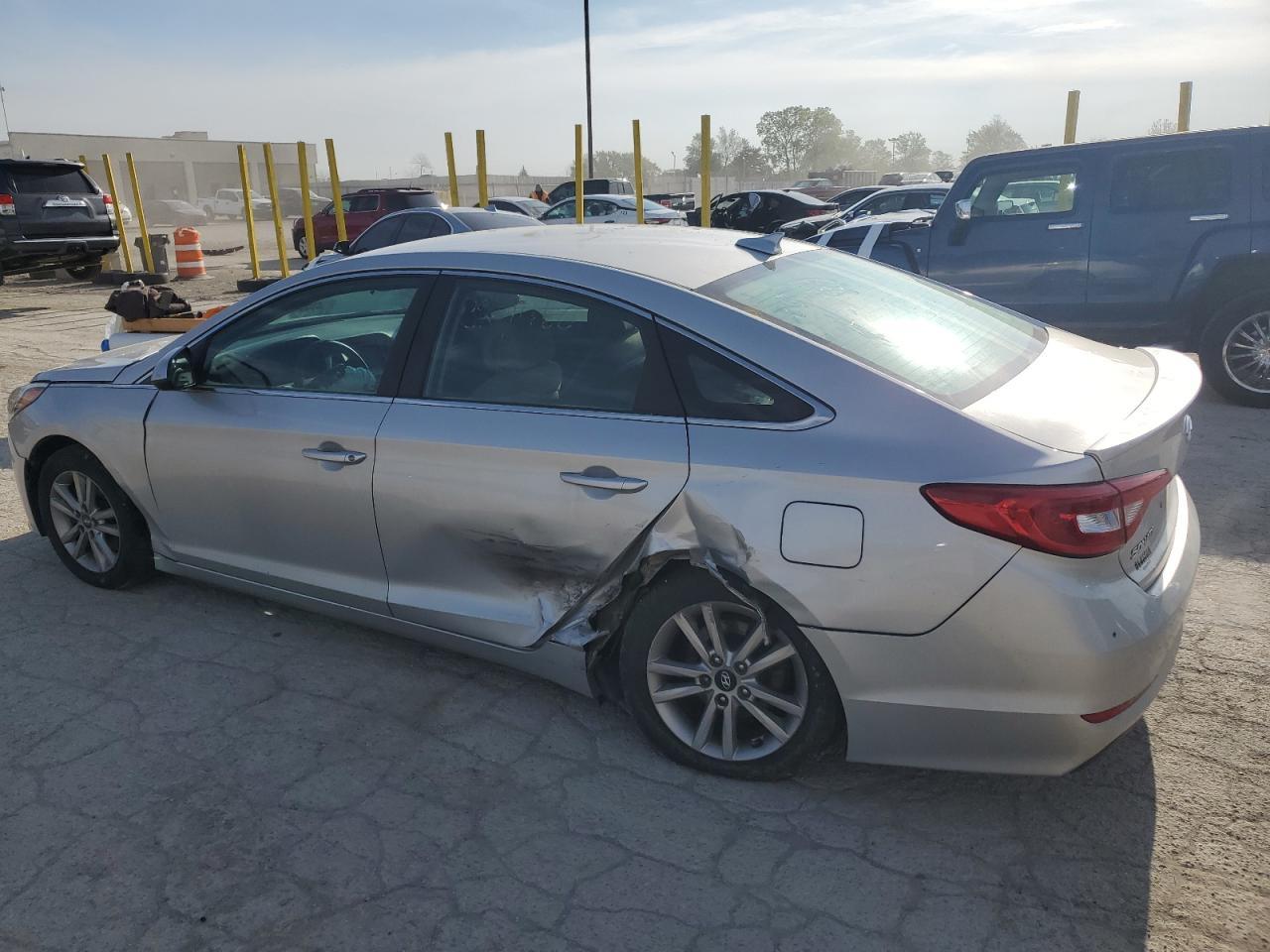 2016 Hyundai Sonata Se - Фото 2