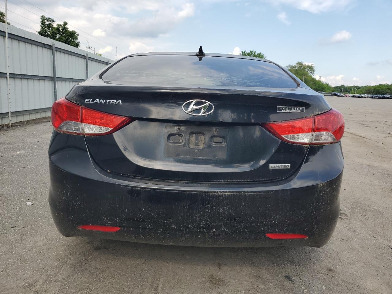 2012 Hyundai Elantra Gls - Фото 6