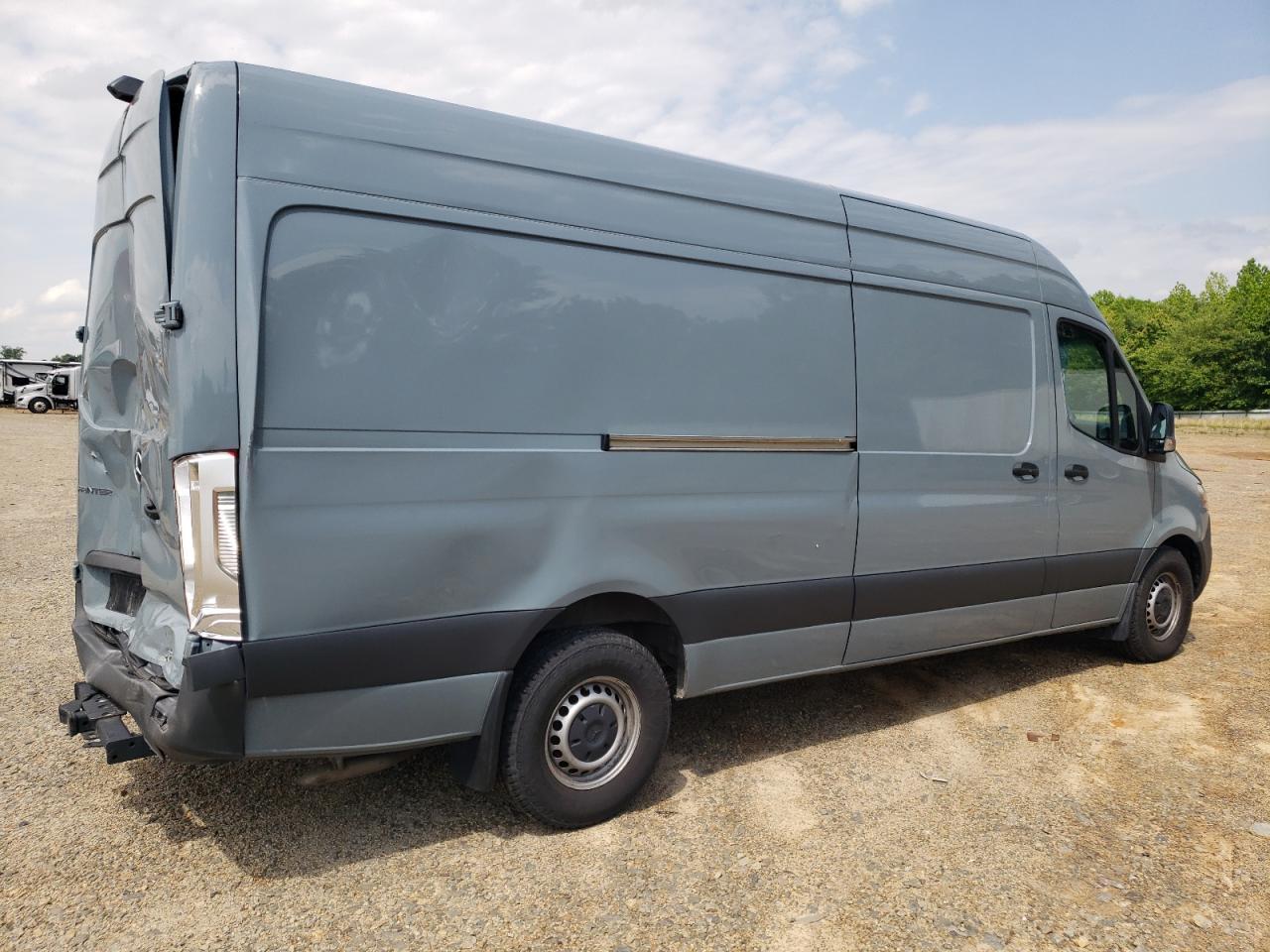 2023 Mercedes-Benz Sprinter 2500 - Фото 3