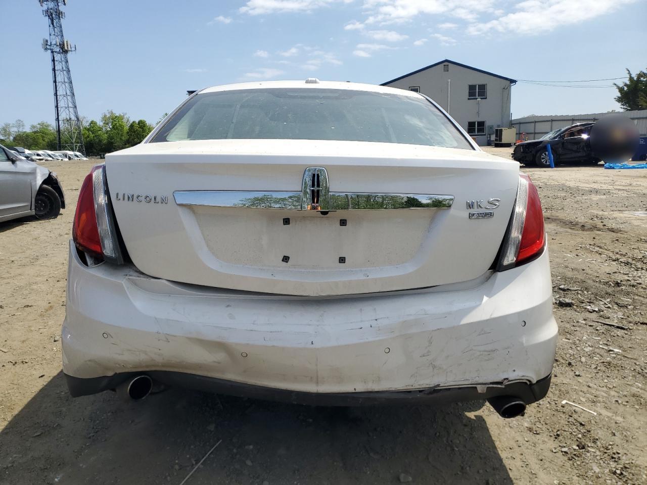 2010 Lincoln Mks - Image 6