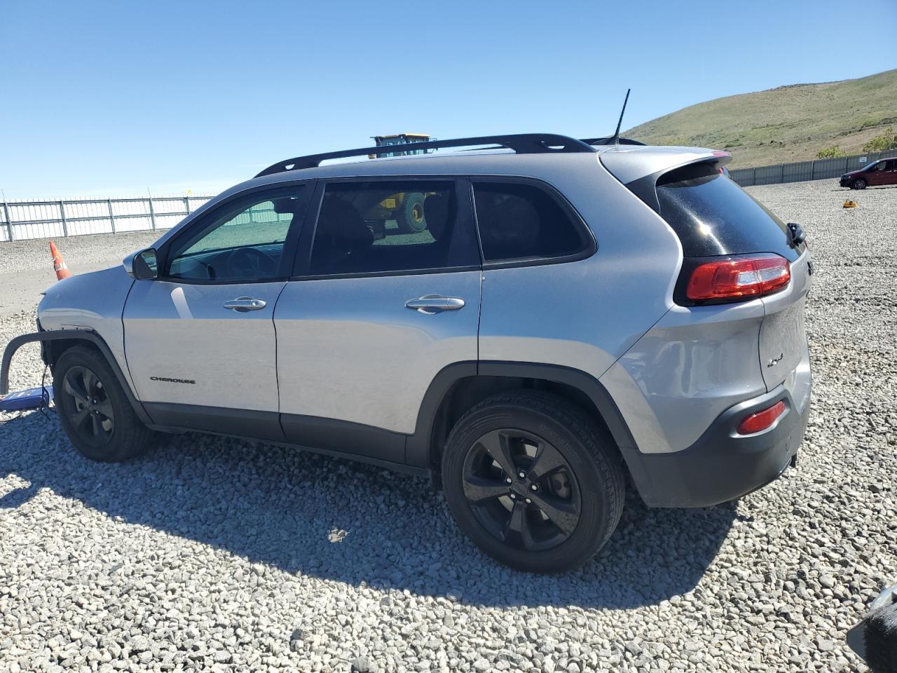 2018 Jeep Cherokee Latitude - Фото 2