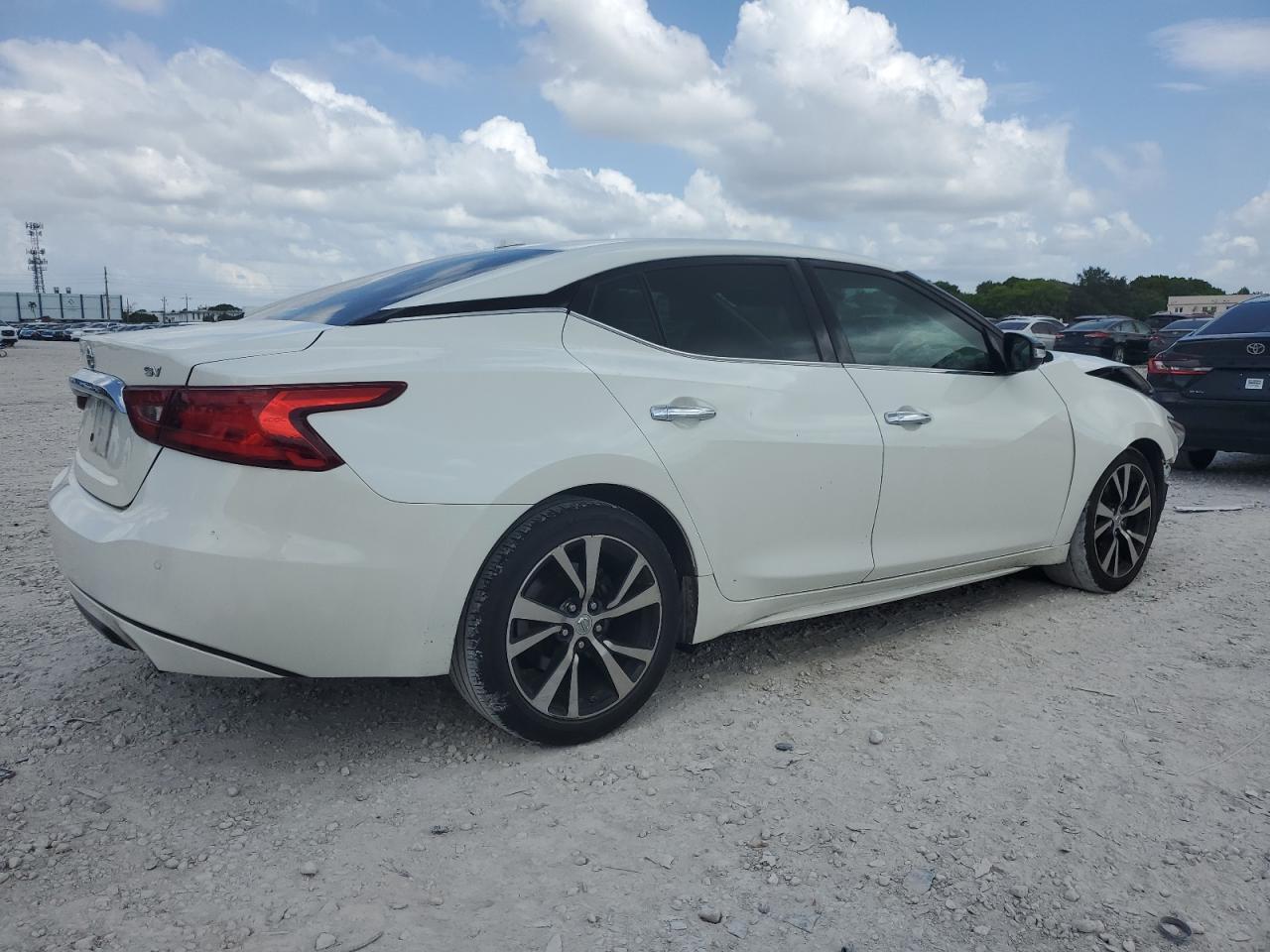 2018 Nissan Maxima 3.5S - Фото 3