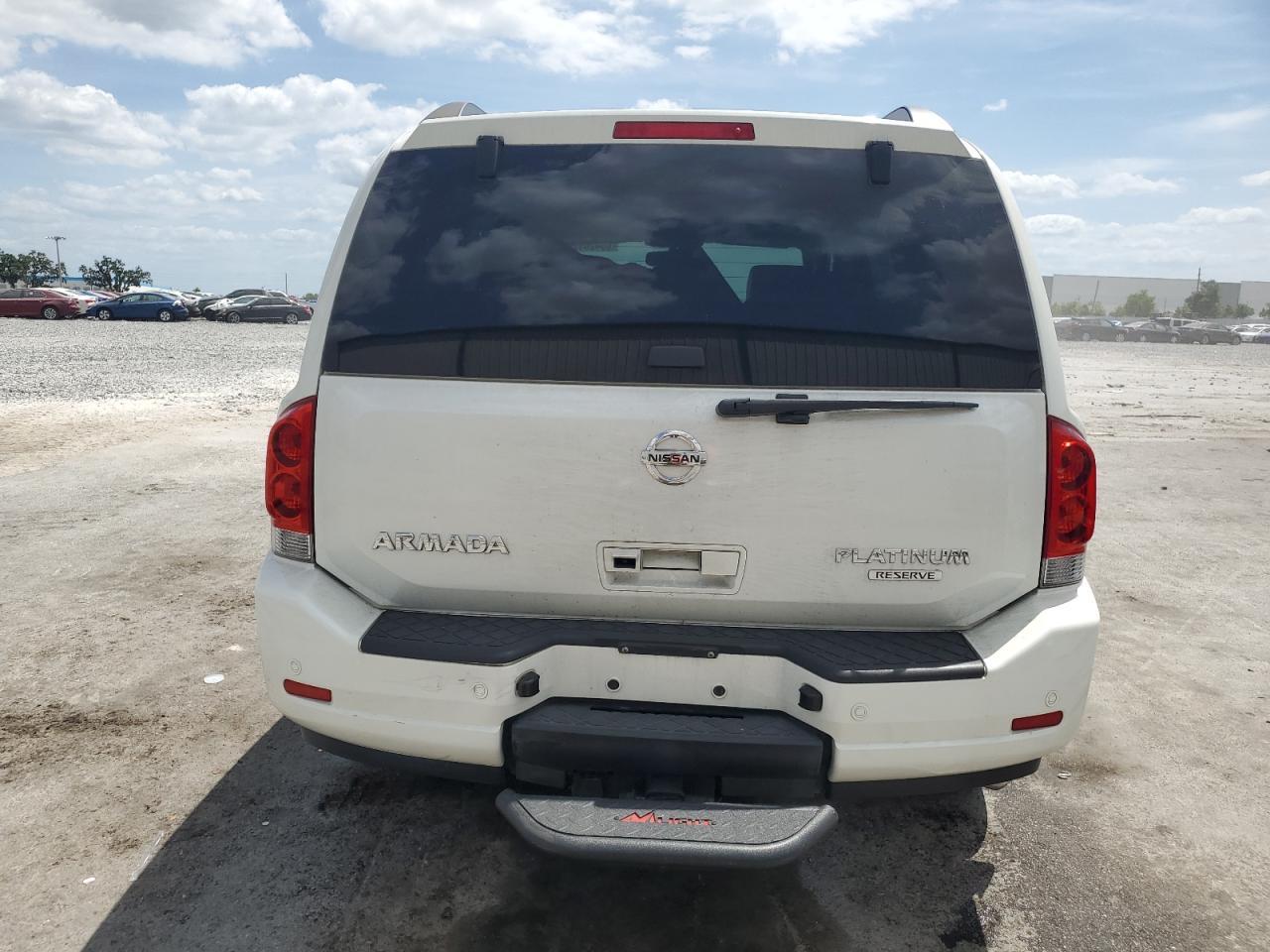 2014 Nissan Armada Platinum - Фото 6