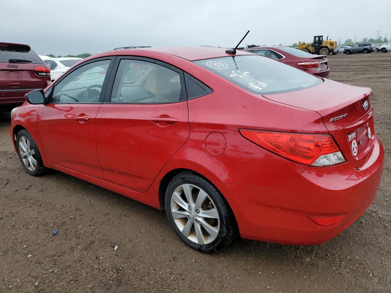 2013 Hyundai Accent Gls - Фото 2