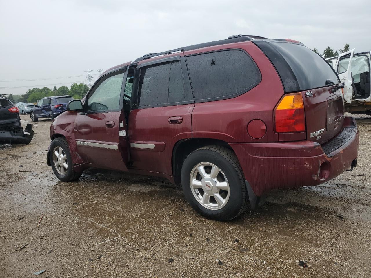 2003 GMC Envoy - Фото 2