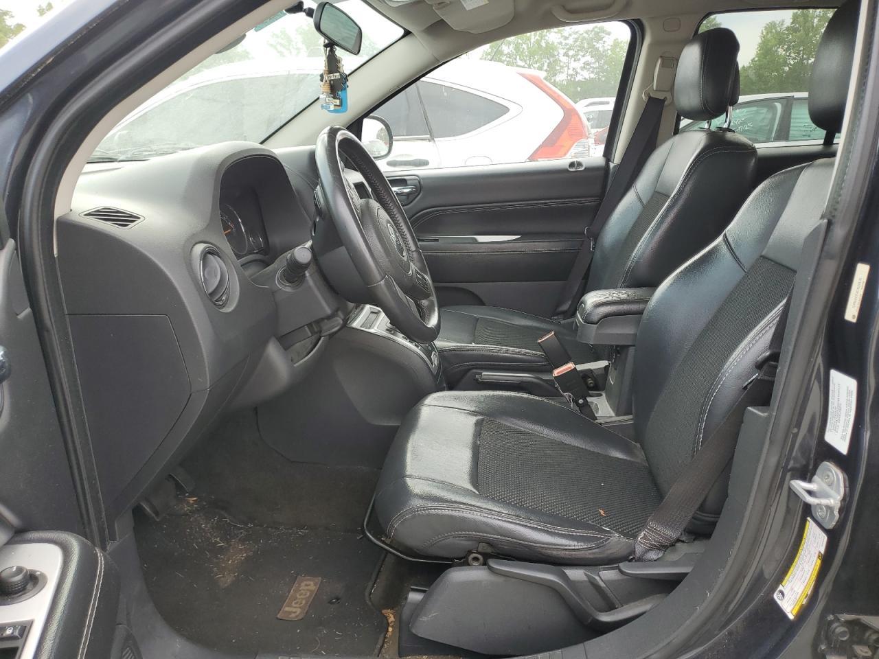 2014 Jeep Compass Latitude - Image 7