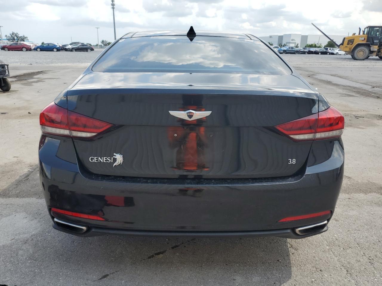 2015 Hyundai Genesis 3.8L - Image 6