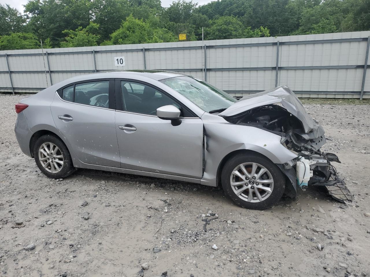 2016 Mazda 3 Touring - Фото 4