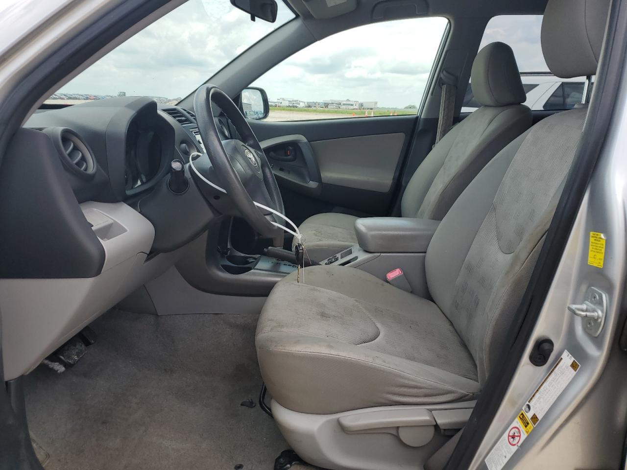 2010 Toyota Rav4 - Фото 7