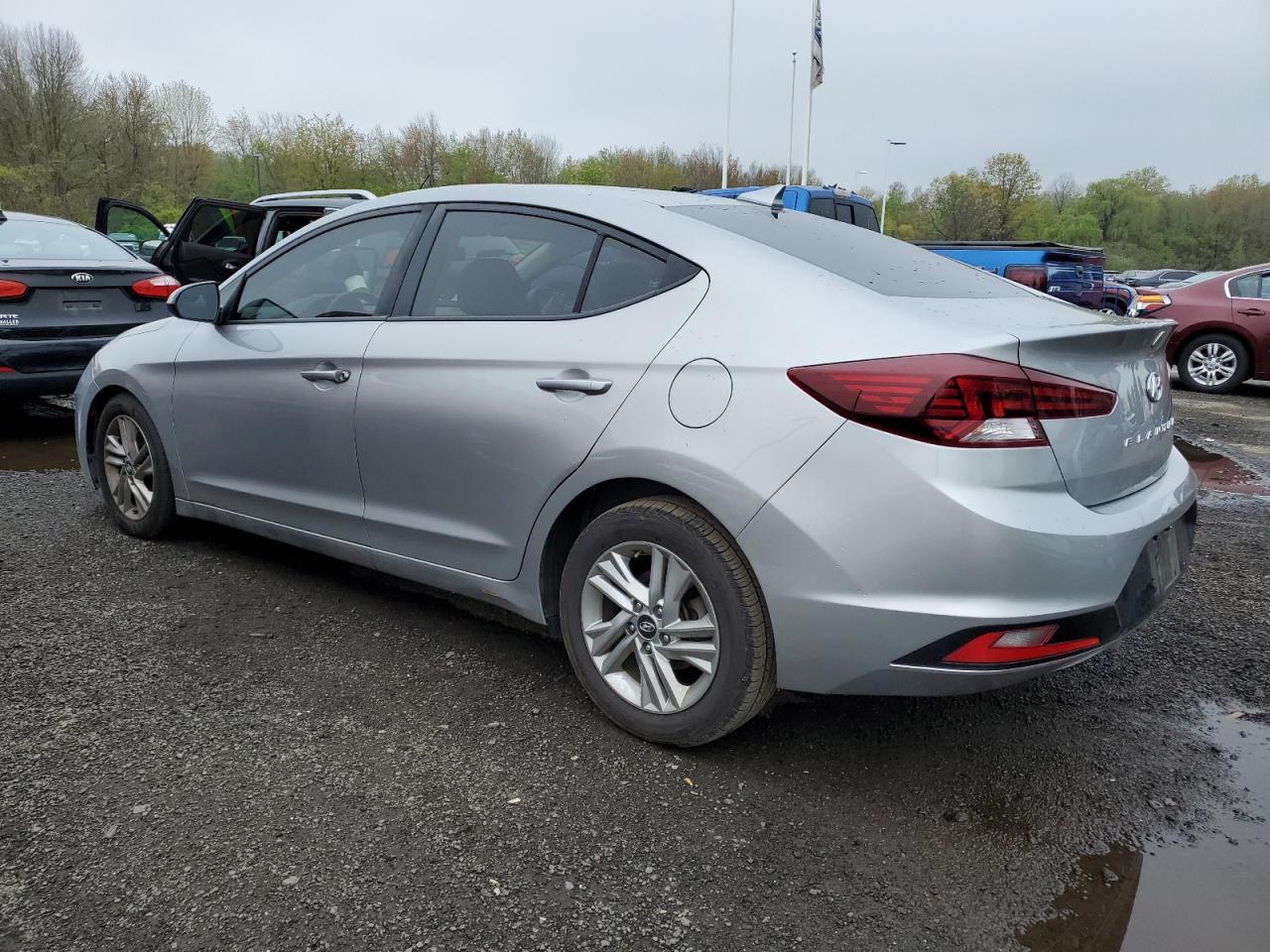 2020 Hyundai Elantra Sel - Image 2