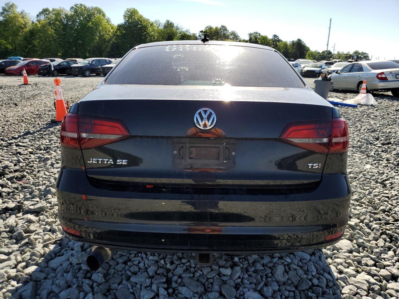 2016 Volkswagen Jetta Se - Image 6